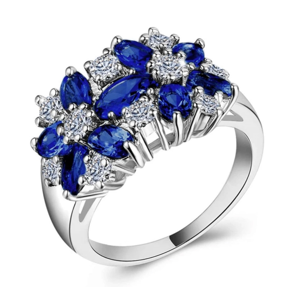 NWT Elegant Cubic Zirconia Blue and Silver Rings with Marquise-Cut Stones